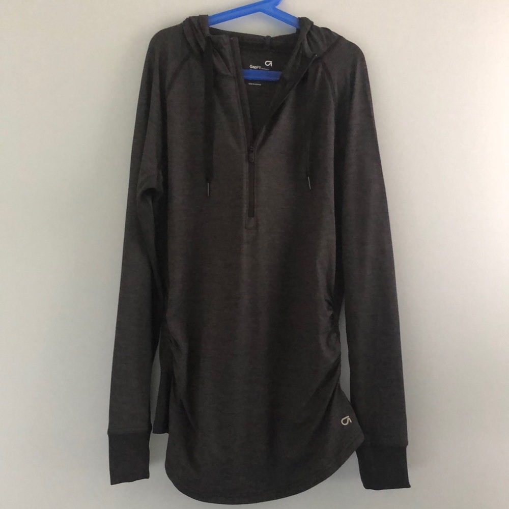 GapFit maternity half zip pullover. Size small-NWT